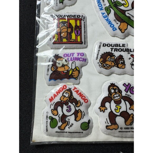 Vintage 80s Donkey Kong Junior Puffy Stickers Moving Googly Eyes Nintendo - Picture 3 of 8